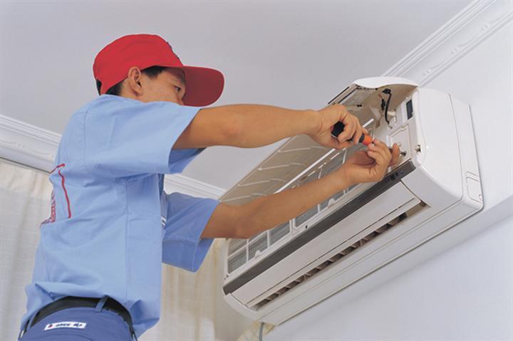 长沙空调上门专业维修/移机/加氟/清洗拆装高效快速