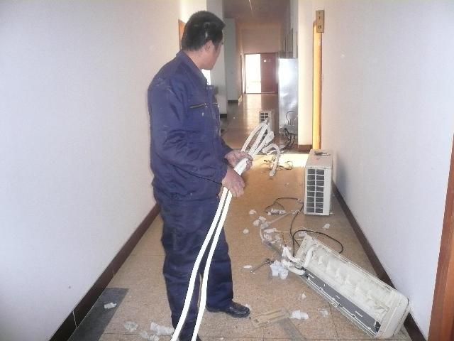 广州空调上门专业维修/移机/加氟/清洗拆装故障维修平台