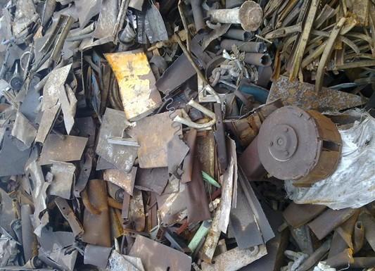 哈密附近上门回收各种废旧稀有金属废铁,废铜,废铝-当场结算