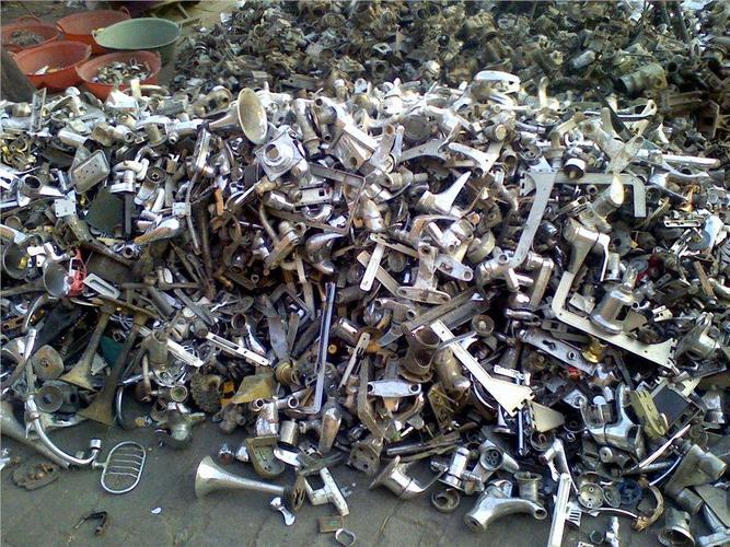 巴彦淖尔废铜铝铁钢塑料回收-专业回收
