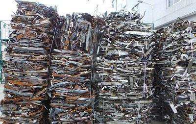德宏废铜铝铁钢塑料回收-高价回收