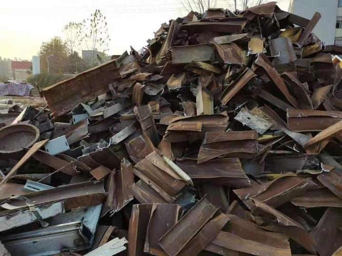 齐齐哈尔附近上门回收各种废旧稀有金属废铁,废铜,废铝-高价回