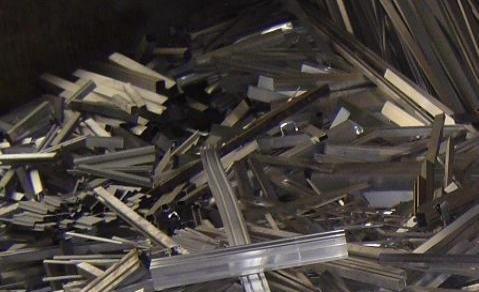 湛江废铜铝铁钢塑料回收--当场结算
