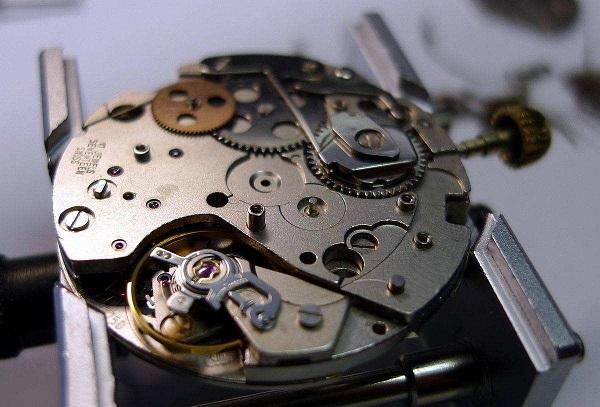 丹东朗格手表维修服务-指定维修点