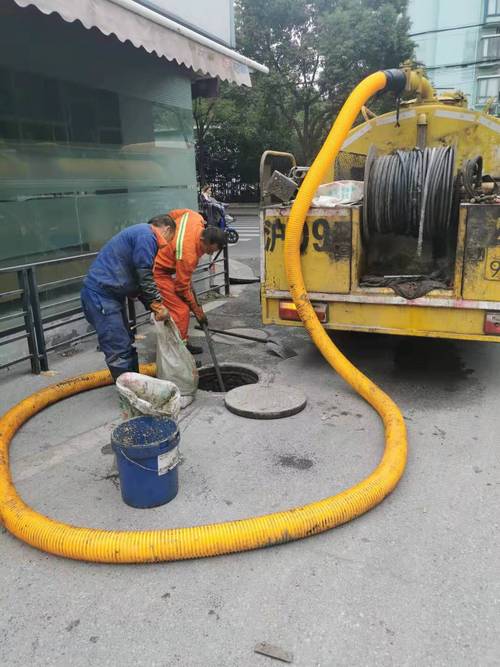 上海隔油池清理电话，快速解决您的管道堵塞问题