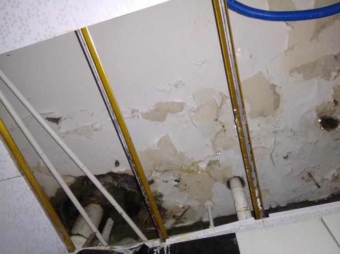 昆明屋面漏水渗水维修,不要砸砖-专业维修