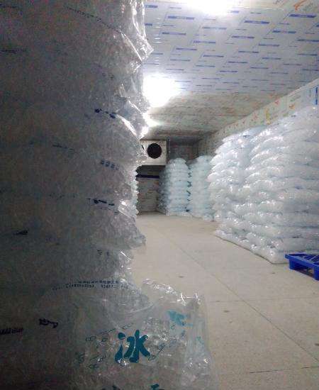 威海工业冰块配送-降温大冰块批发-全市免费配送上门