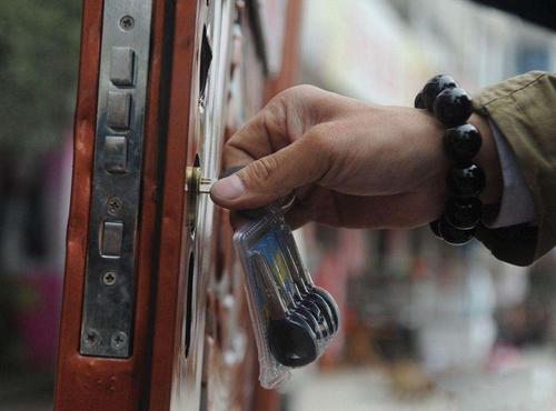 滁州开锁公司-安装指纹密码锁-全天24小时上门服务