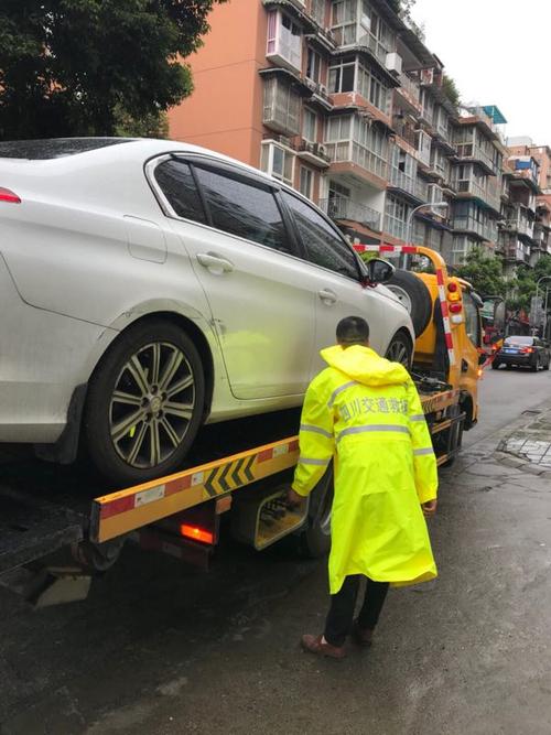 鹤壁拖车公司-专业道路救援中心-服务电话